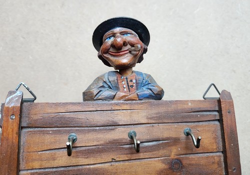 Bois sculpté peint main - bois,