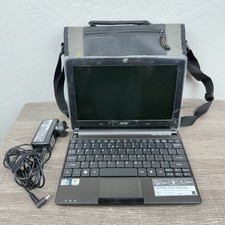 Acer Aspire One D270 1824 10.1" Intel Atom N570 1.66GHz 1GB RAM 320gb with Case