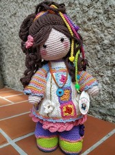 POUPEE AU CROCHET "YUNA"