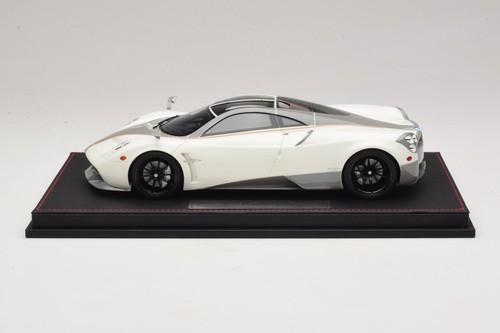 Pagani huayra luminous - pagani,