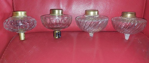 Lot toupies lampe petrole - a,