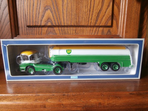 Camion semi saviem 20 - camion,