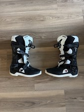 Alpinestars Tech 3S Youth MX Boots (Black/White, 4) Honda Yamaha KTM Kawasaki
