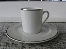 1 TASSE MOKA Porcelaine