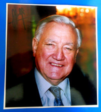 CHRISTIAN PONCELET AUTOGRAPH ON PHOTO SIZE 14 X 15.5 CM