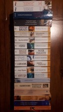 21 livres romans - Harlequin
