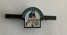 H -  Pin's PINCE A CRAVATE JEANNE D'ARC NESMY FOOTBALL 1926 - VENDEE