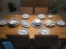 Très Beau Service Faïence