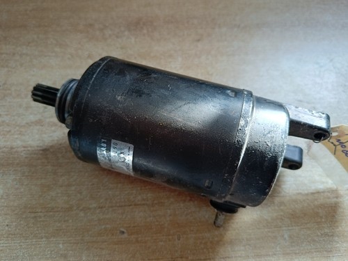 Demarreur electrique moto - un,
