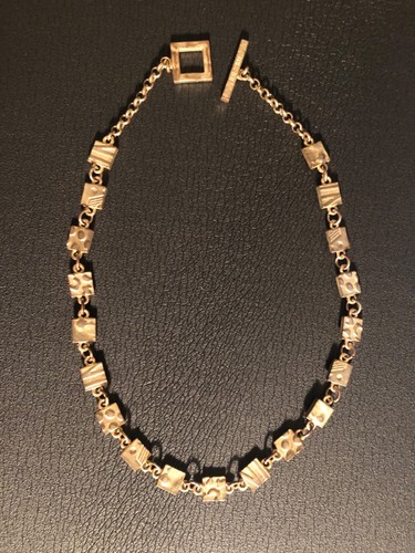 Biche bere collier - de, bijou