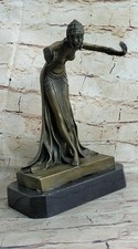Sculpture Statue Figure Femme Danseuse En Métal Bronze Fait Main À Vendre