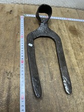croc de jardinage  outil ancien jardin, agriculture Réf N. 22 C
