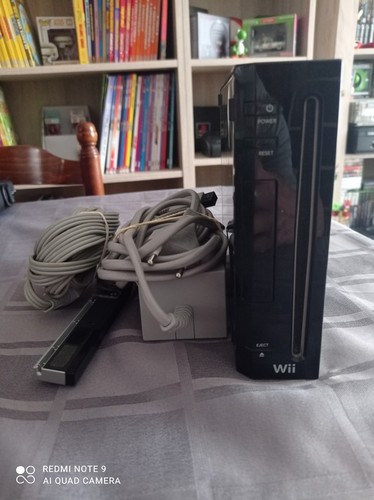 Nintendo wii console - -,