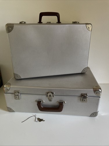 Lot valises anciennes - lot, alu