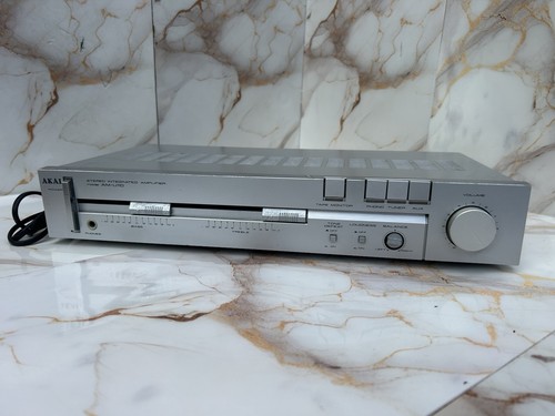 Akai u110 amplificateur - akai, am-u110