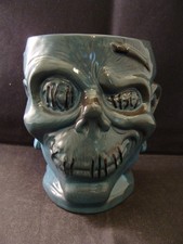 Disneyland Trader Sams Tiki Bar Shrunken Head mug 1st Edition