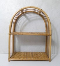 étagère en rotin vintage