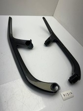 Paire de poignées passager