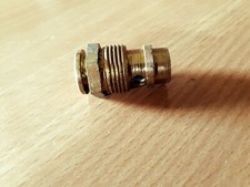 DOUILLE DE DÉCOMPRESSEUR "NU"