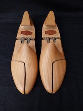 EMBAUCHOIRS J M WESTON