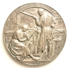 MED 28. Médaille  ART NOUVEAU