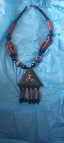 Collier ethnique perles bois