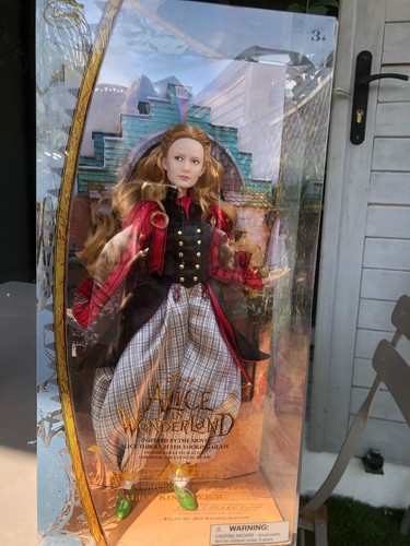 Poupee disney alice pays - poupee,