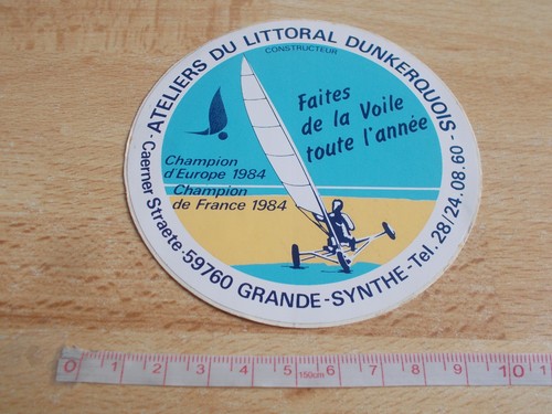 Autocollant char voile - char,