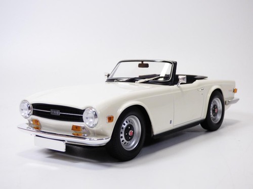 Triumph tr6 blanc 1969 - triumph,