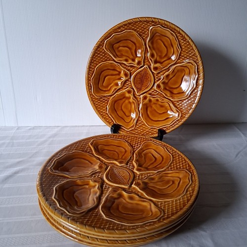 Assiettes huîtres ou - à,