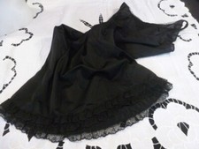 jolie combinaison&fond de robe