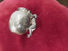 petit vase art deco au putti