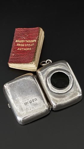 Livre miniature golden - miniature,