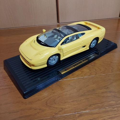 Jaguar xj220 diecast - jaguar, 1:18