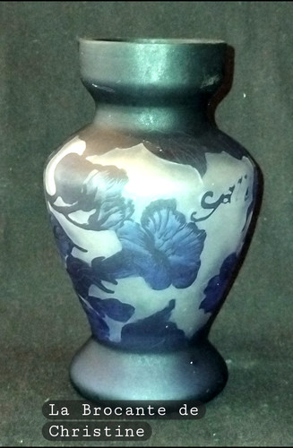 Gallé type vase - type,