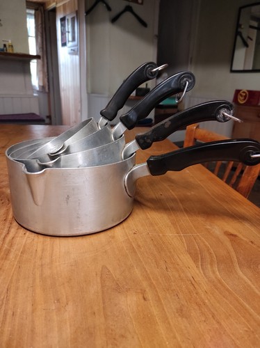 Lot casseroles vintage - de,