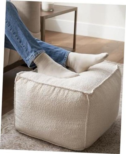 Beautiful boucle pouf - pouf, ottoman