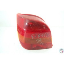 FORD FIESTA 3 n°28 Feux