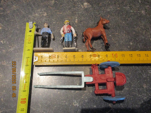 Lot ancienne figurine en - lot,
