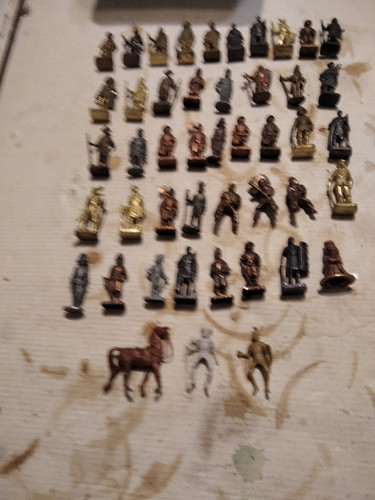Lot soldats kinder - kinder, et