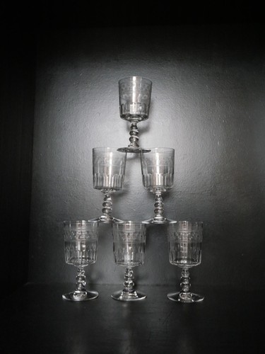 Anciens verres eau - à,