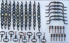 Lot de 16 poignées laiton