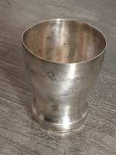 Gobelet ou Timbale ancienne en