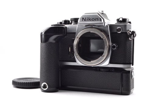 Début mint nikon new - new, fm2