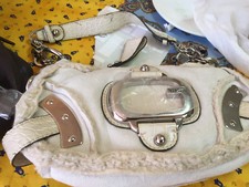 Sac à main GUESS modèle
