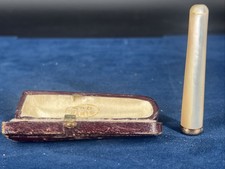 Fume Cigarette Nacre Or 18K