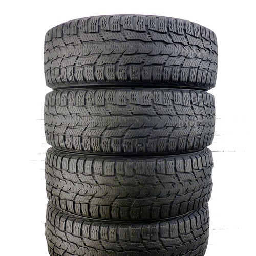 Nokian 215 r17 - wr, 215/60
