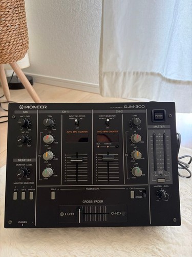 Pioneer djm 300 channel - 2,