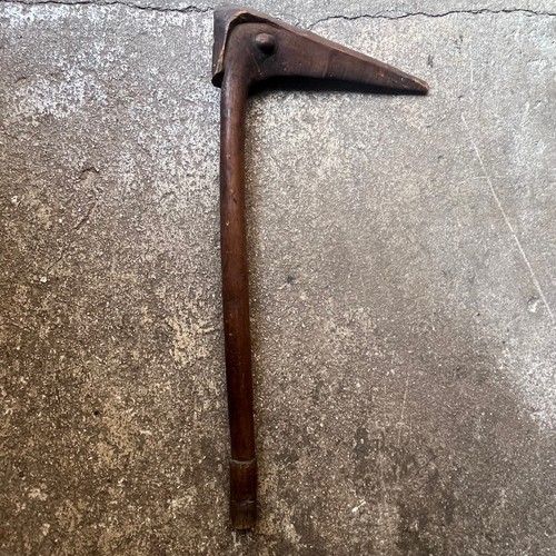 Massue casse tête kanak - tête,