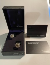 Boutons de manchettes S.T. Dupont dans son étui. Neuf.